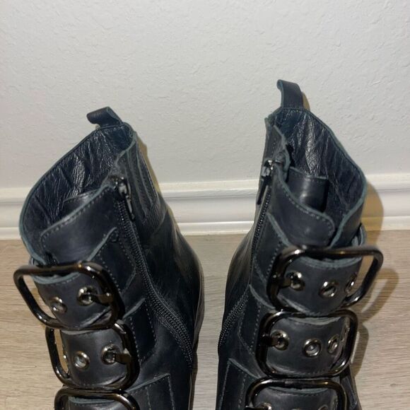 Jeffrey Campbell studded black leather buckle boots. - Picture 6 of 11